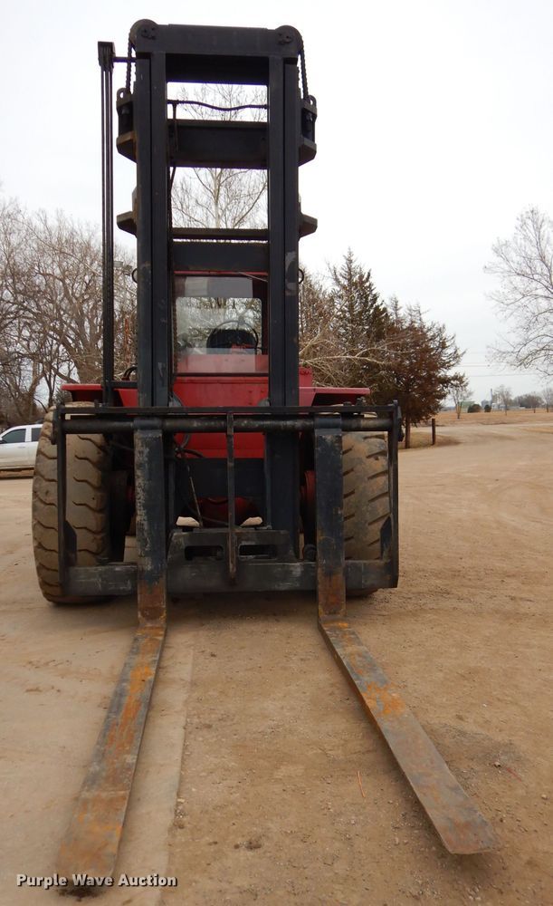 image for item DH4361 1983 Taylor TYB-250M forklift