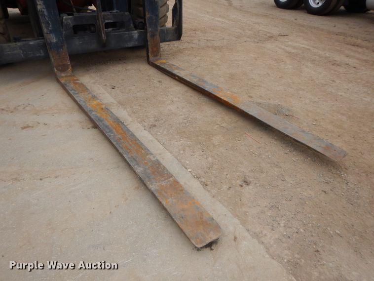 image for item DH4361 1983 Taylor TYB-250M forklift