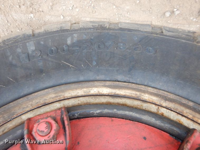 image for item DH4361 1983 Taylor TYB-250M forklift