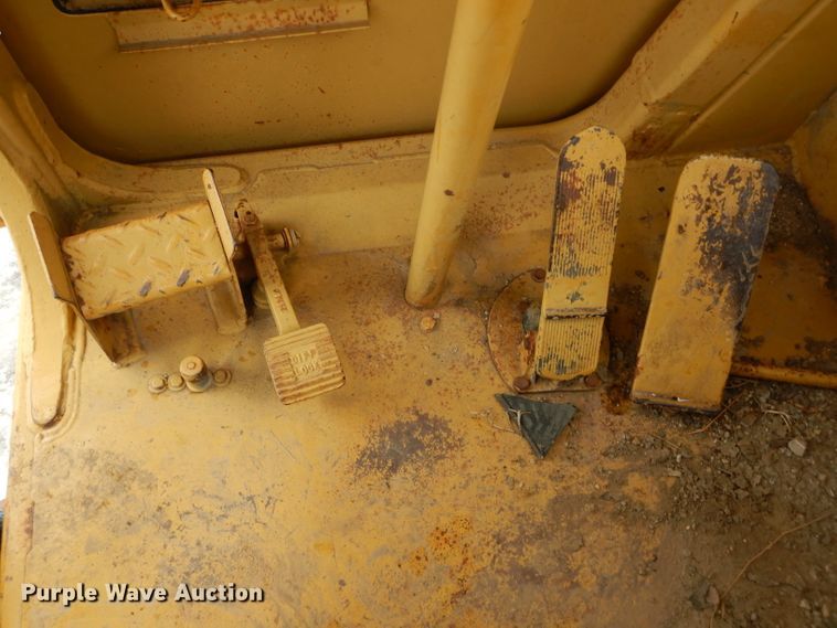 image for item DH4363 Caterpillar 615C elevating scraper