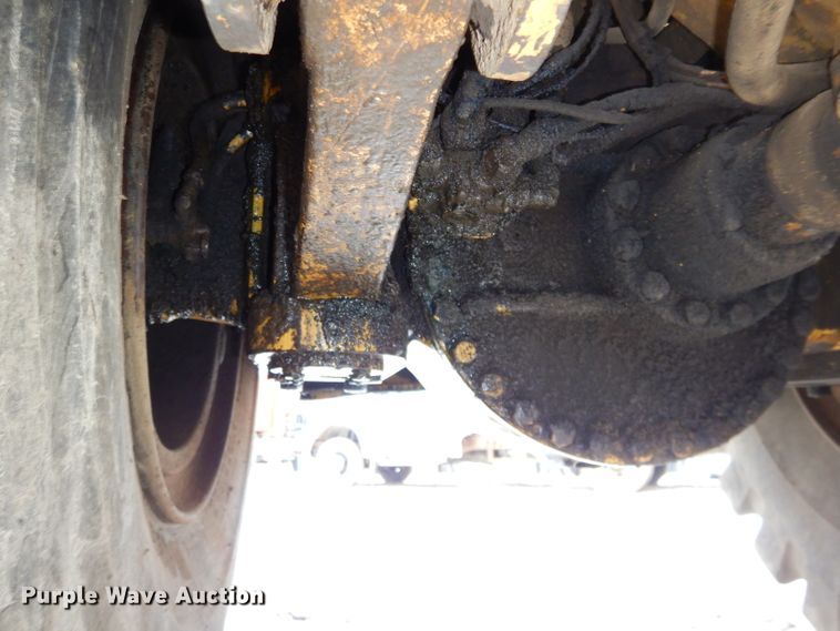 image for item DH4363 Caterpillar 615C elevating scraper