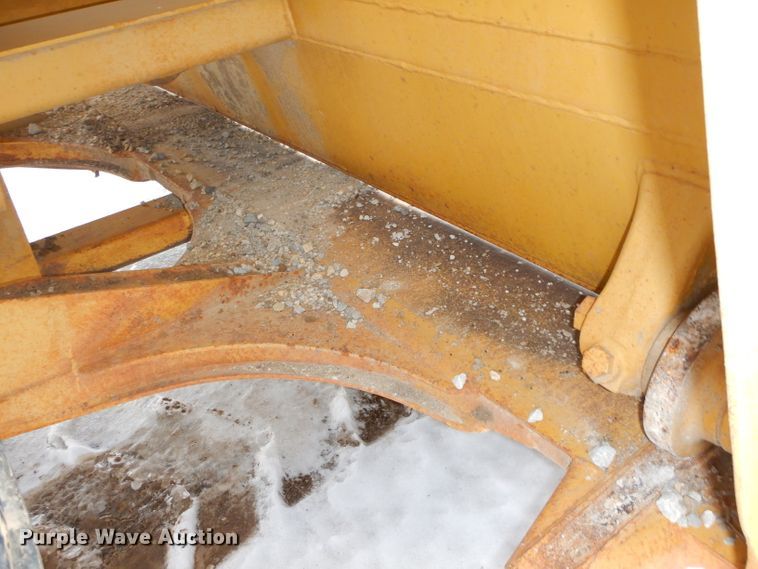 image for item DH4363 Caterpillar 615C elevating scraper