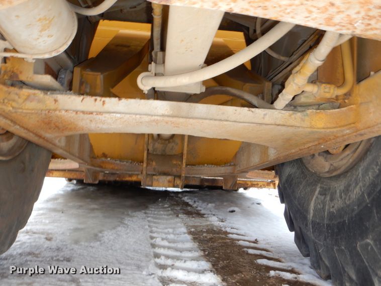 image for item DH4363 Caterpillar 615C elevating scraper