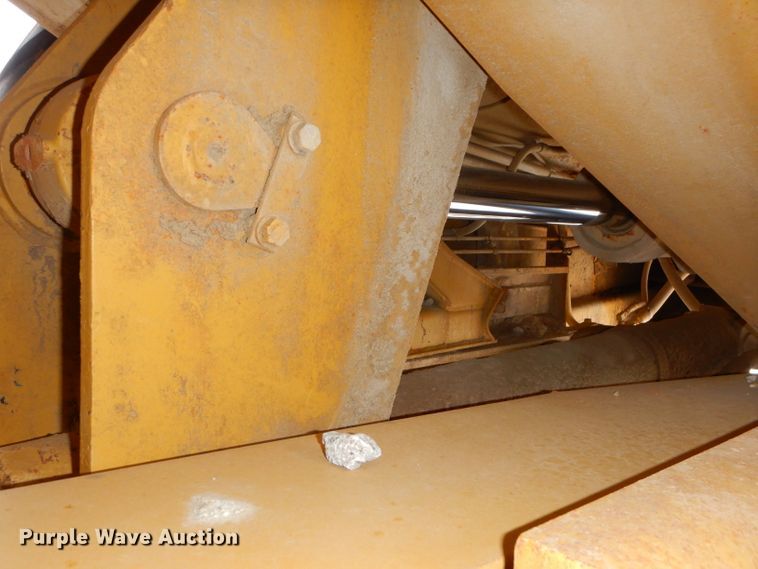 image for item DH4363 Caterpillar 615C elevating scraper