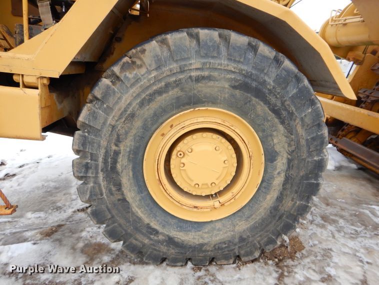 image for item DH4363 Caterpillar 615C elevating scraper