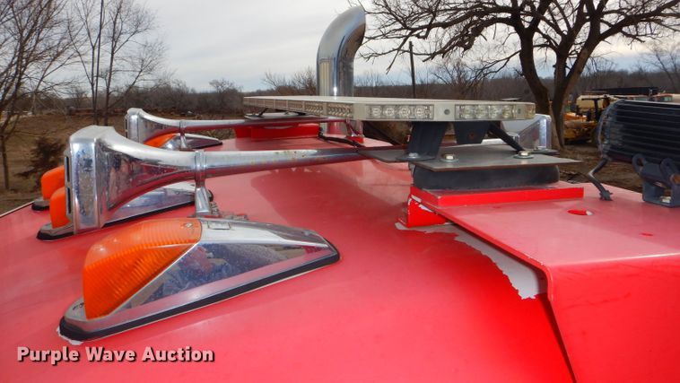 image for item DH4364 2008 Peterbilt 388 semi truck