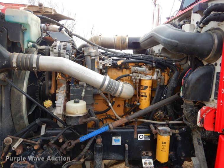 image for item DH4364 2008 Peterbilt 388 semi truck