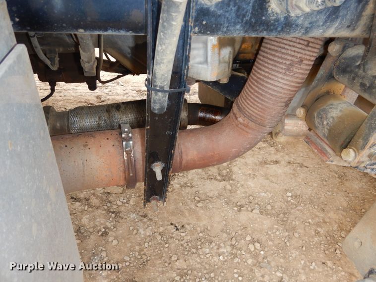 image for item DH4364 2008 Peterbilt 388 semi truck