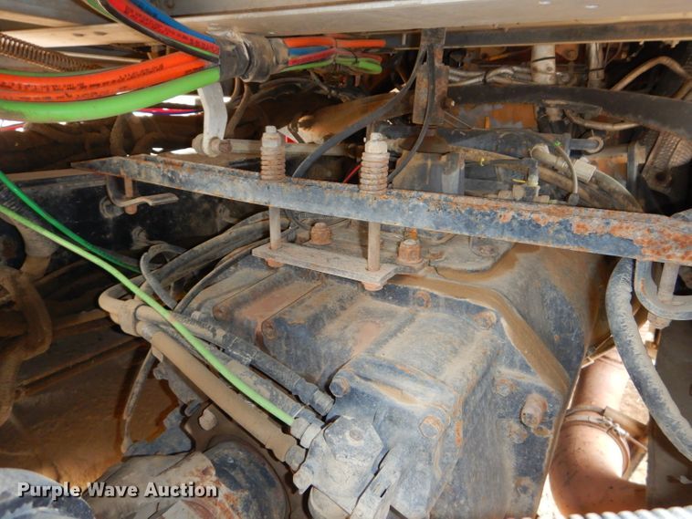 image for item DH4364 2008 Peterbilt 388 semi truck