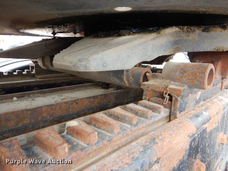 image for item DH4364 2008 Peterbilt 388 semi truck