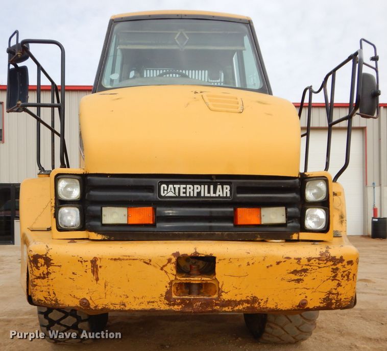 image for item DH4365 2003 Caterpillar 725 haul truck