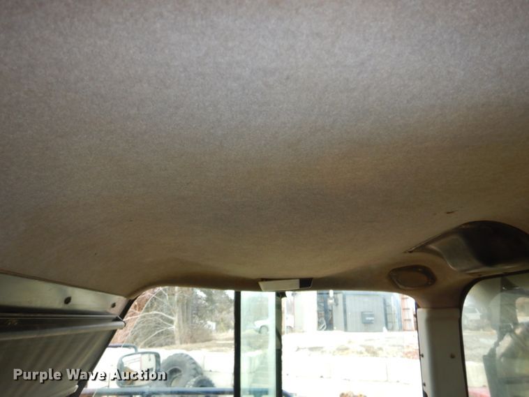 image for item DH4365 2003 Caterpillar 725 haul truck