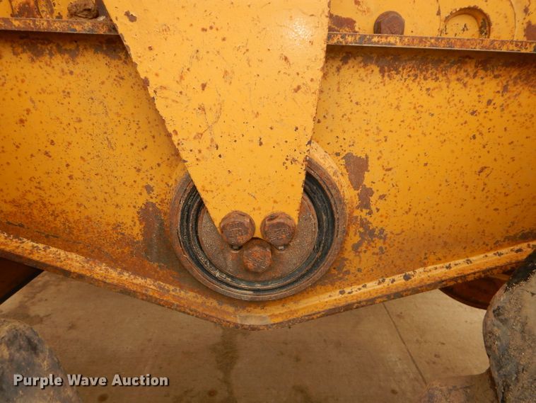 image for item DH4365 2003 Caterpillar 725 haul truck