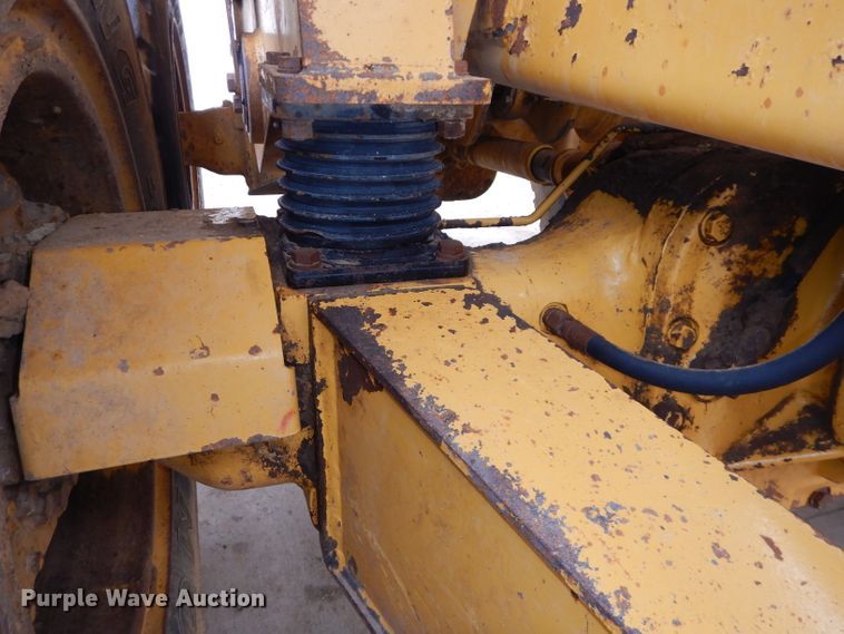 image for item DH4365 2003 Caterpillar 725 haul truck