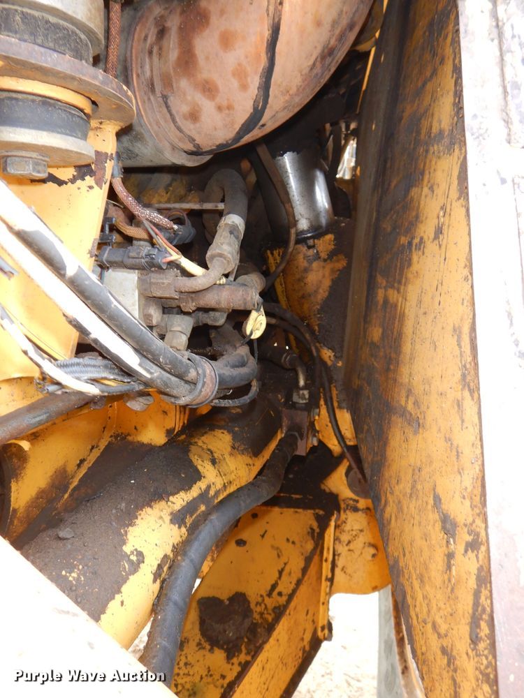 image for item DH4365 2003 Caterpillar 725 haul truck