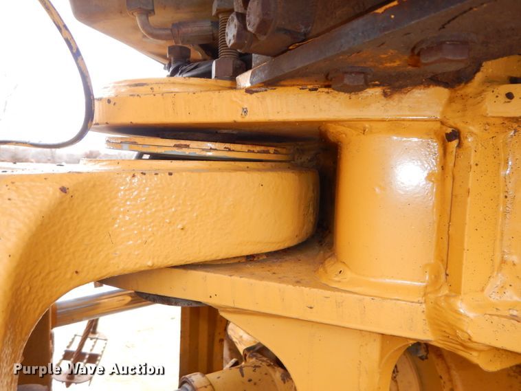 image for item DH4365 2003 Caterpillar 725 haul truck