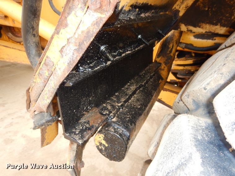 image for item DH4365 2003 Caterpillar 725 haul truck