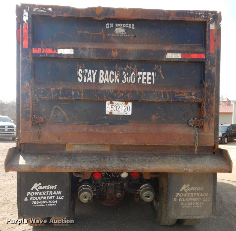 image for item DH4366 2001 Kenworth T800 dump truck