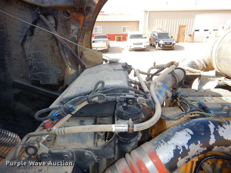 image for item DH4366 2001 Kenworth T800 dump truck