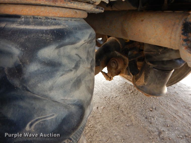 image for item DH4366 2001 Kenworth T800 dump truck