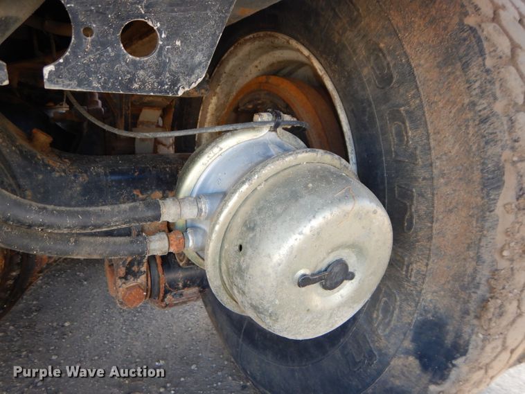 image for item DH4366 2001 Kenworth T800 dump truck