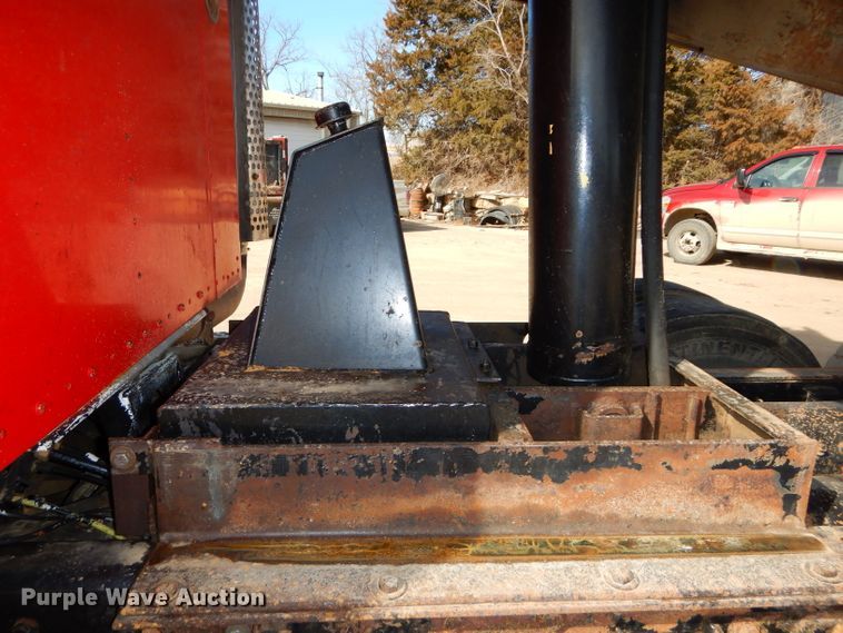 image for item DH4366 2001 Kenworth T800 dump truck