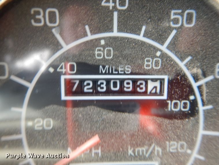 image for item DH4367 2002 Kenworth T800 dump truck