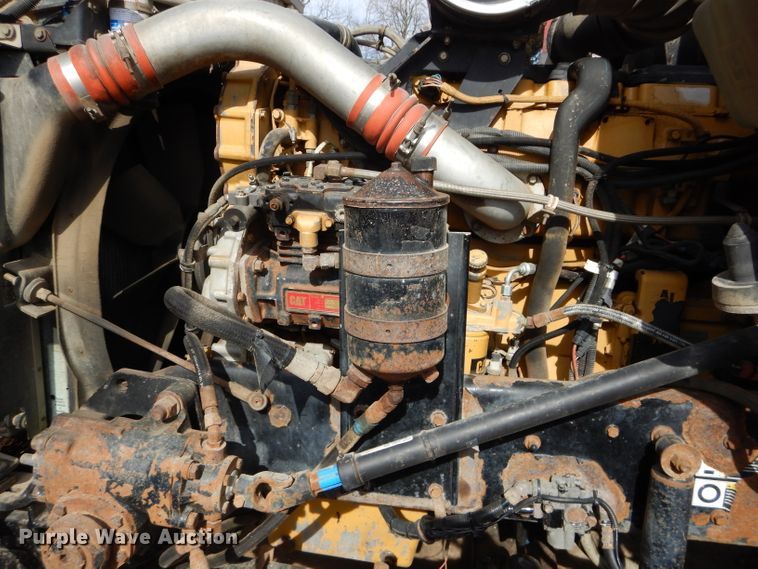 image for item DH4367 2002 Kenworth T800 dump truck