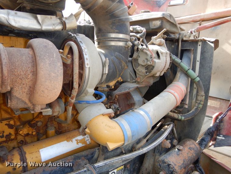 image for item DH4367 2002 Kenworth T800 dump truck