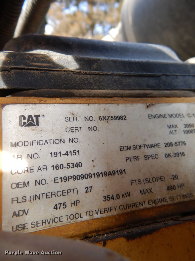 image for item DH4367 2002 Kenworth T800 dump truck