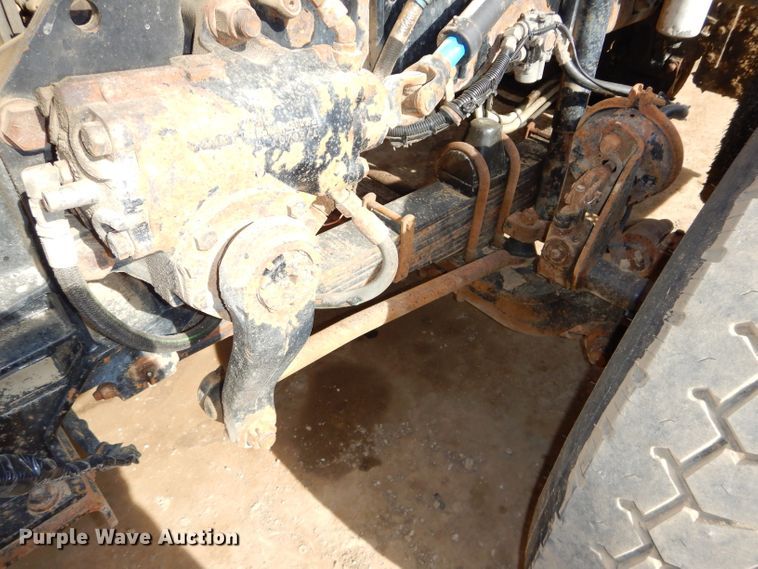 image for item DH4367 2002 Kenworth T800 dump truck