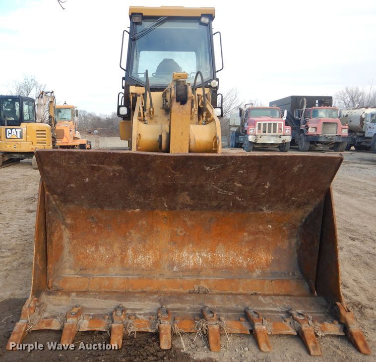 image for item DH4376 2005 Caterpillar 963C  crawler loader