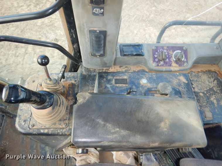 image for item DH4376 2005 Caterpillar 963C  crawler loader