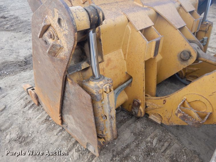 image for item DH4376 2005 Caterpillar 963C  crawler loader