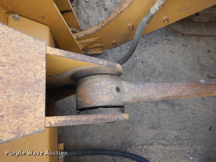 image for item DH4376 2005 Caterpillar 963C  crawler loader