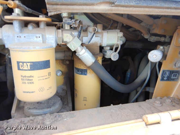 image for item DH4376 2005 Caterpillar 963C  crawler loader