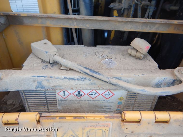 image for item DH4376 2005 Caterpillar 963C  crawler loader