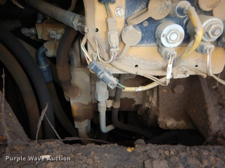 image for item DH4376 2005 Caterpillar 963C  crawler loader