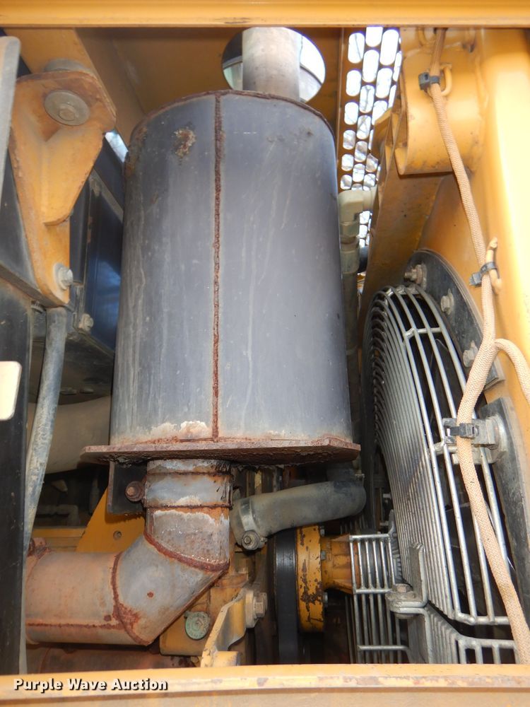 image for item DH4376 2005 Caterpillar 963C  crawler loader