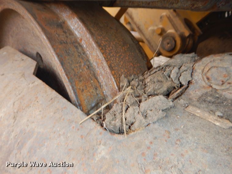 image for item DH4376 2005 Caterpillar 963C  crawler loader