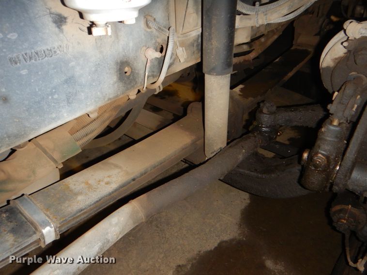 image for item DH4377 2007 Freightliner FC80 street sweeper truck