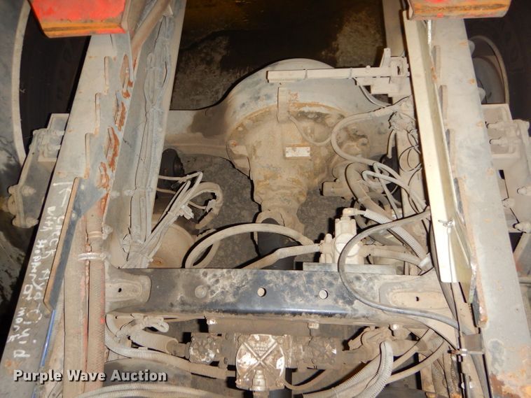 image for item DH4377 2007 Freightliner FC80 street sweeper truck