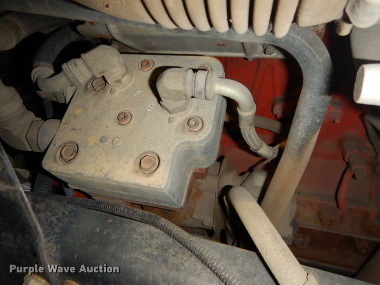 image for item DH4379 2004 GMC T7500 street sweeper truck