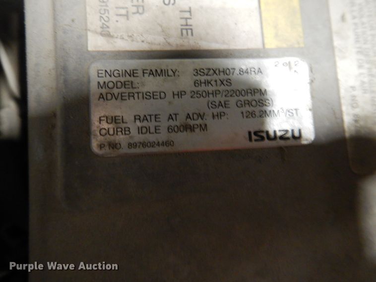 image for item DH4379 2004 GMC T7500 street sweeper truck