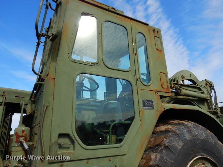 image for item DH4381 1984 Caterpillar 621B conventional scraper