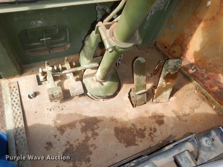 image for item DH4381 1984 Caterpillar 621B conventional scraper