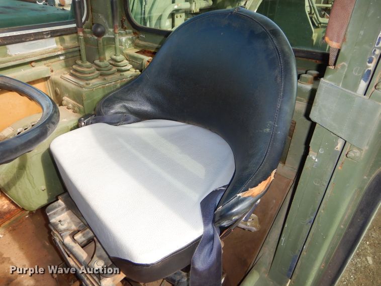 image for item DH4381 1984 Caterpillar 621B conventional scraper