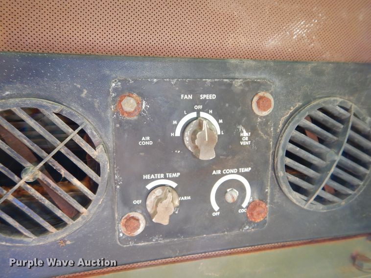 image for item DH4381 1984 Caterpillar 621B conventional scraper