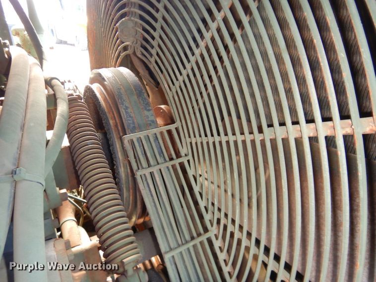 image for item DH4381 1984 Caterpillar 621B conventional scraper