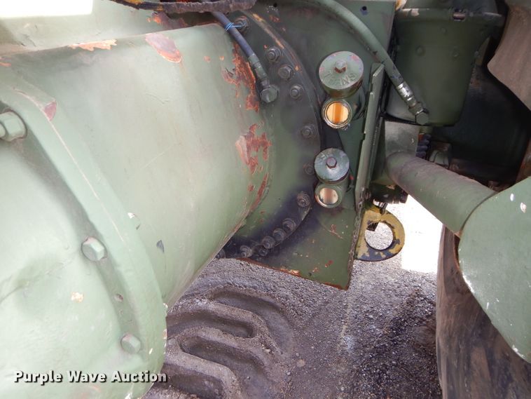 image for item DH4381 1984 Caterpillar 621B conventional scraper